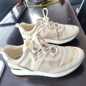 Beautiful sparkly Micheal kors shoes